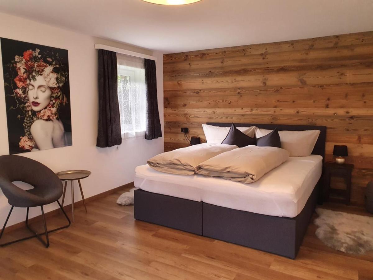 Landhaus Dornau Apartments مايرهوفن المظهر الخارجي الصورة